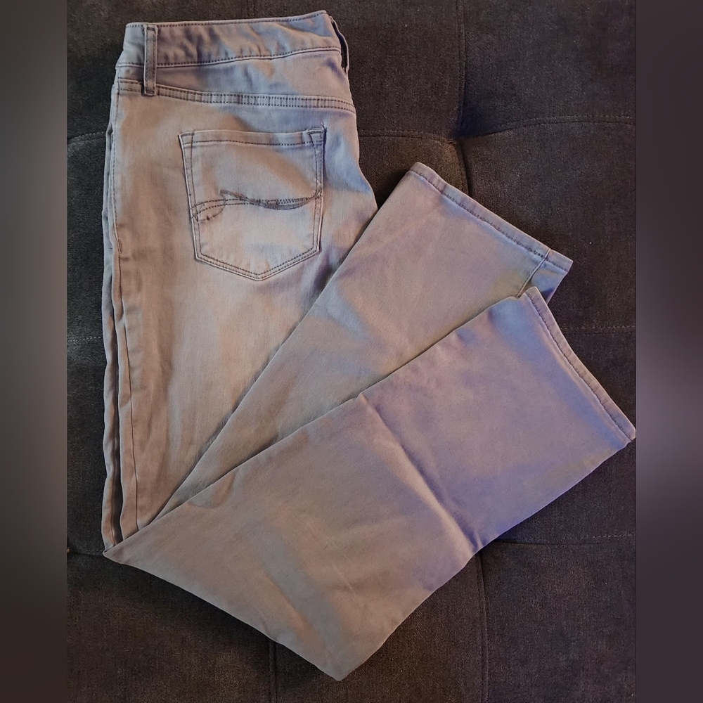 Gloria Vanderbilt Women's Light Gray Straight Leg Jeans